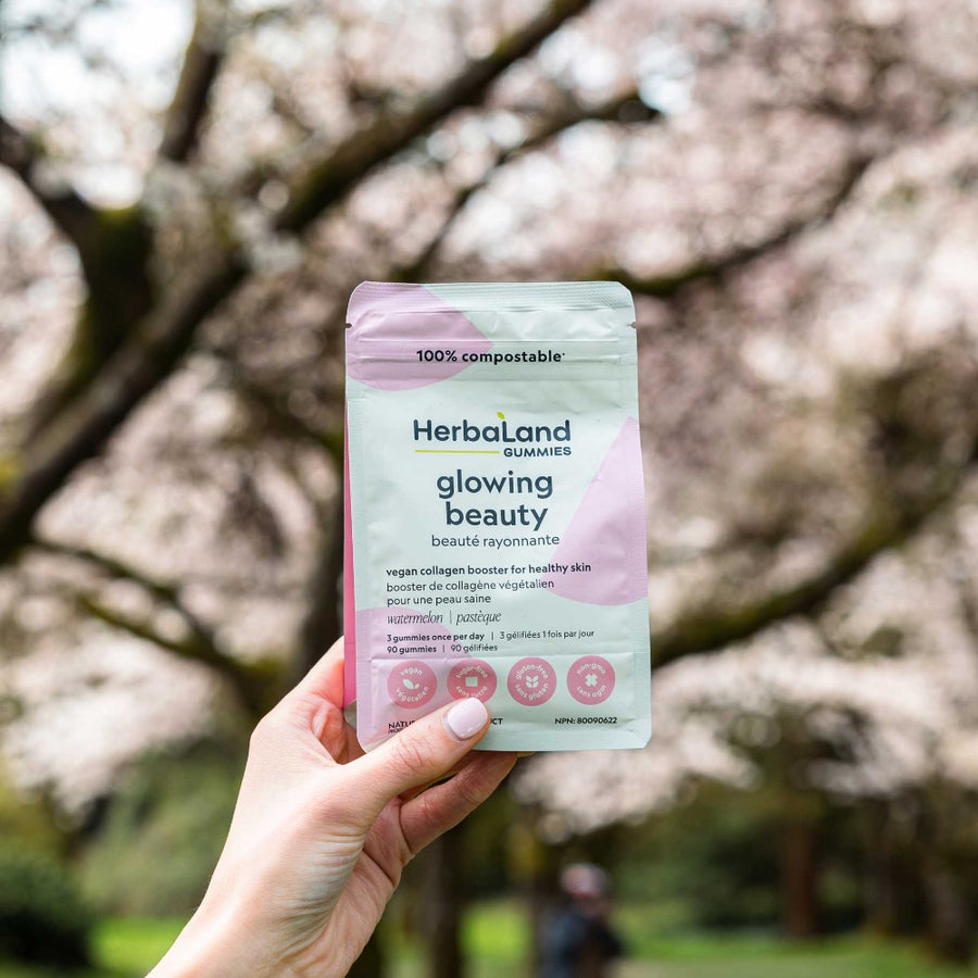 Picture of glowing beauty pouch to boost vegan collagen in skin with watermelon flavor